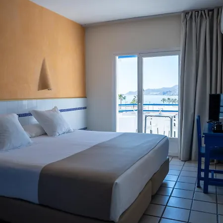 Hotel Playa Bocaina 3*