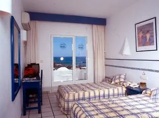 Virgen Del Mar 3*